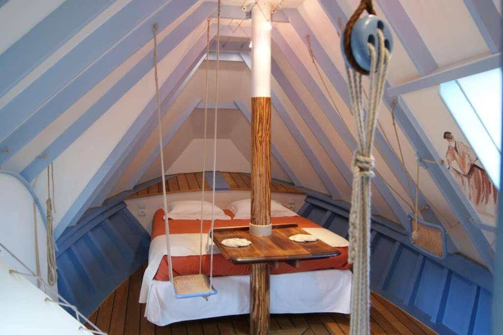 Unique Et Insolite, Chambre Privee - La Caloge De Kastell Dinn Crozon Buitenkant foto
